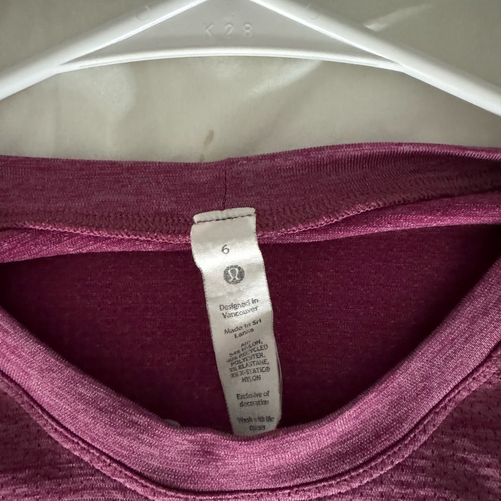 Lululemon swiftly tech long sleeve cropped